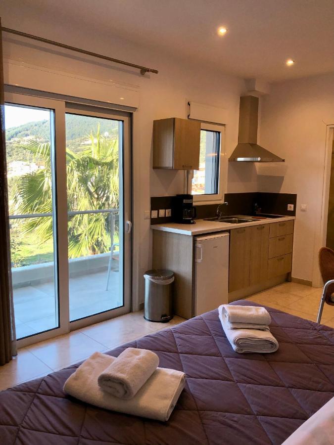 Vanessa House Luxury Apartments Skiathos stad Exteriör bild